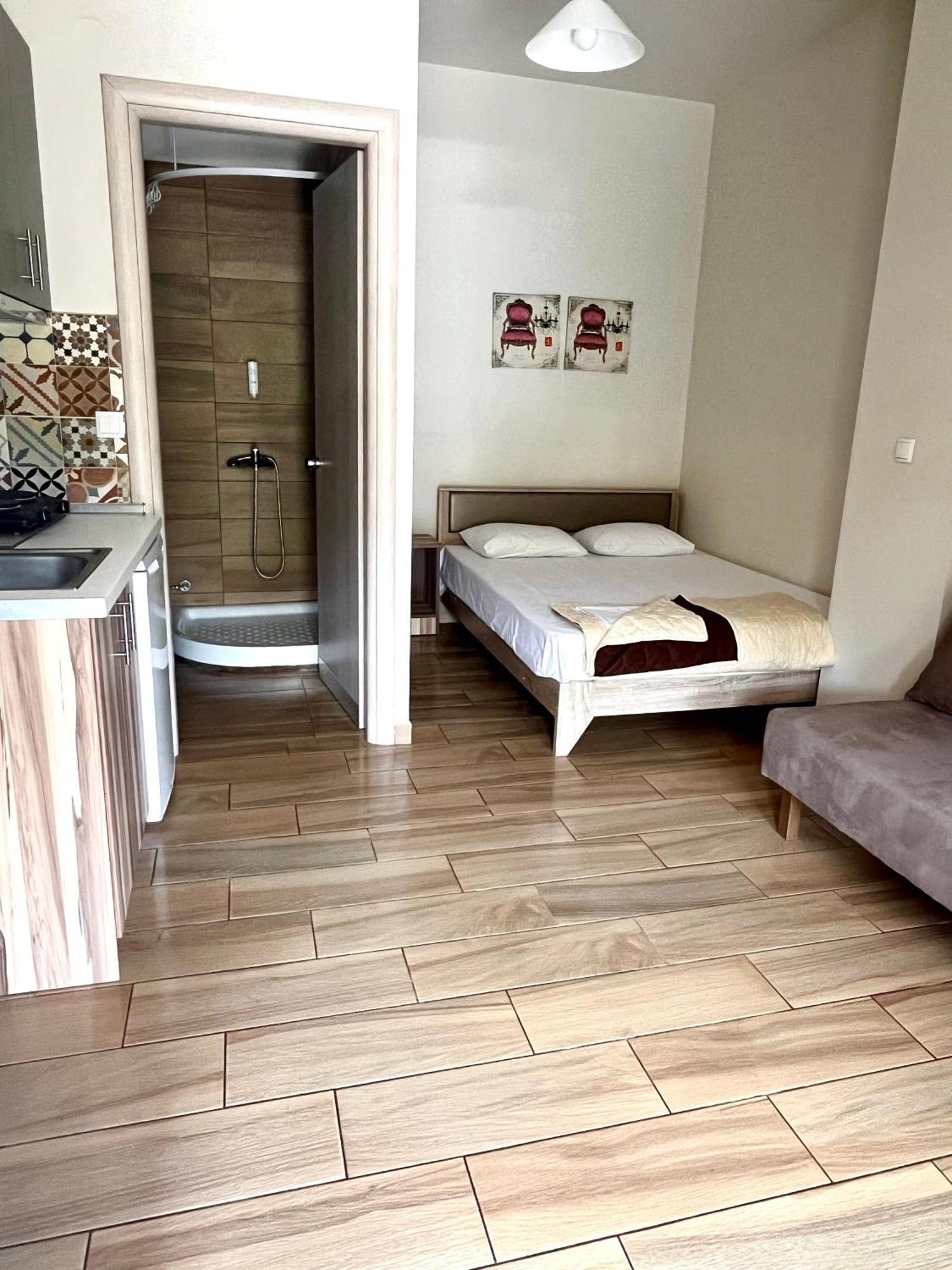 Soso Studios & Apartments 斯塔夫罗斯 外观 照片